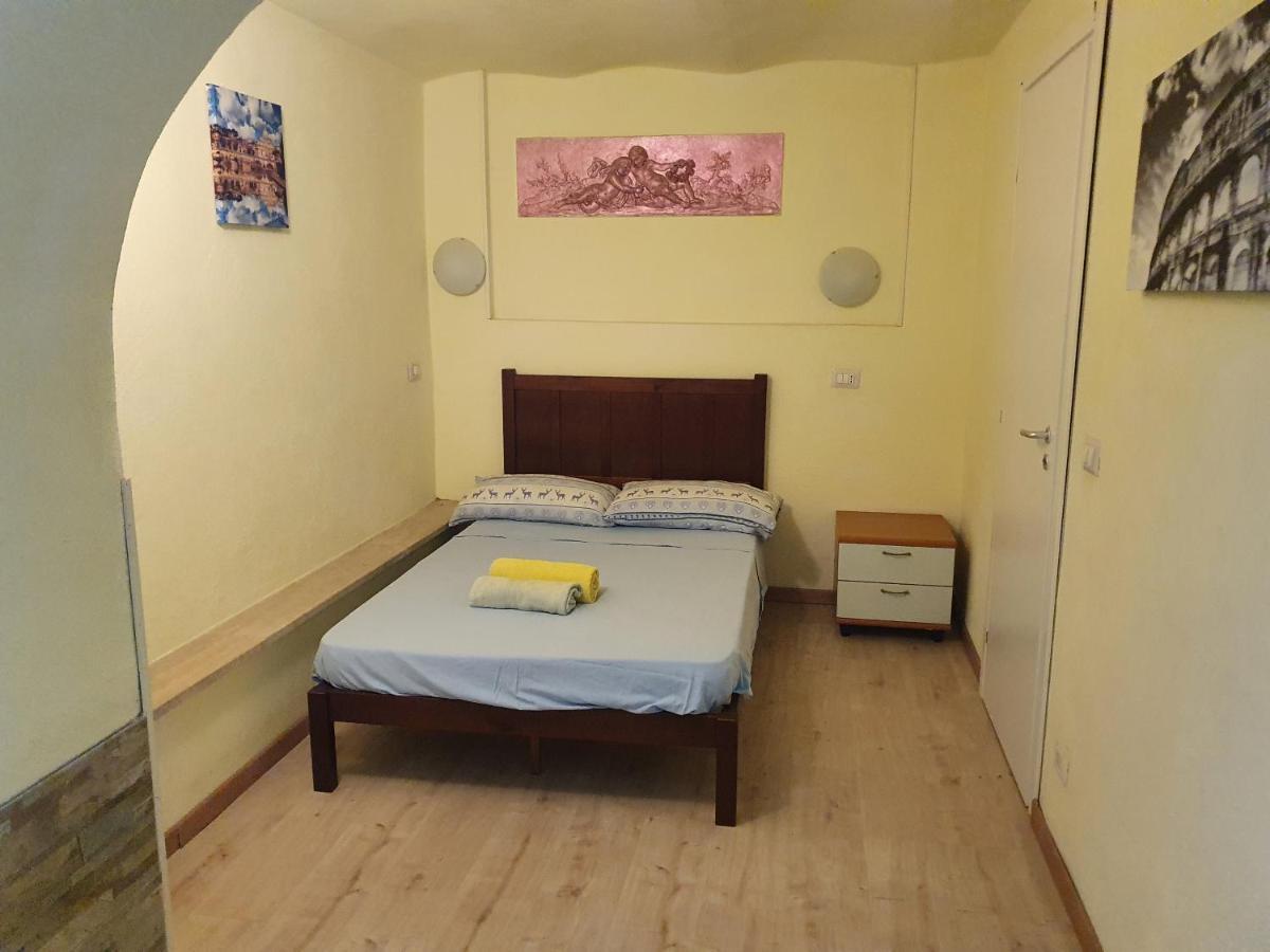 Holiday City Centre Рим Екстериор снимка